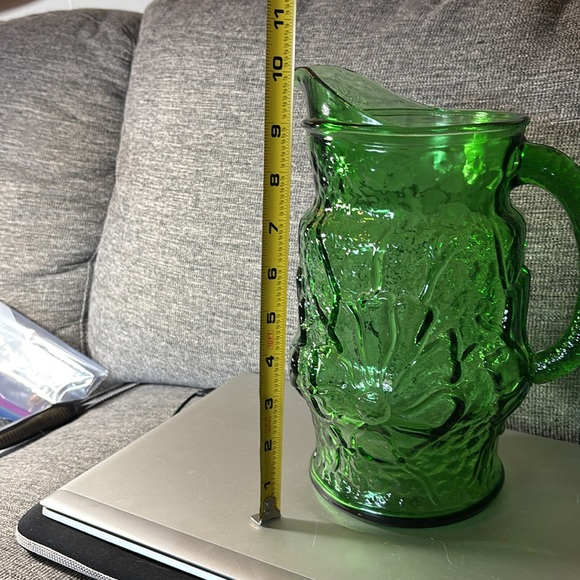 Vintage Green Rainflower Pitcher Anchor Hocking EUC - Picture 8 of 8